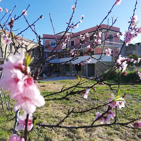 Il Borgo Di Nonno Carlo ファームステイ *